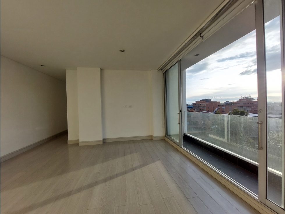 Apartamento en venta en Chico Norte, Bogotá · foto 3 de 19