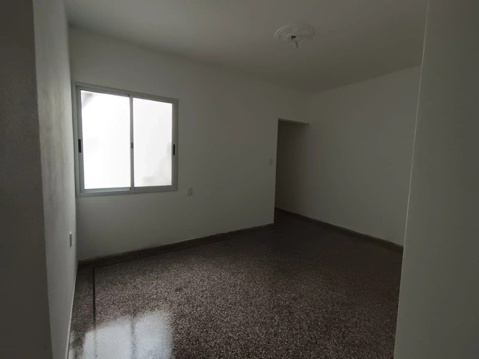 ALQUILER EN JACINTO VERA DE 1 DORMITORIO, PLANTA BAJA, INTERIOR, GASTOS COMUNES BAJOS · Foto 9