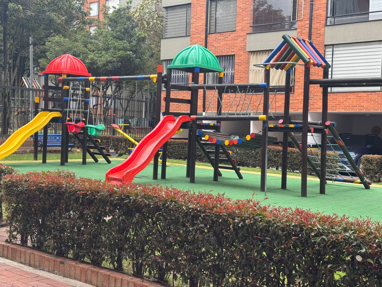 Apartamento en venta en Colina Campestre, Bogotá · foto 2 de 16