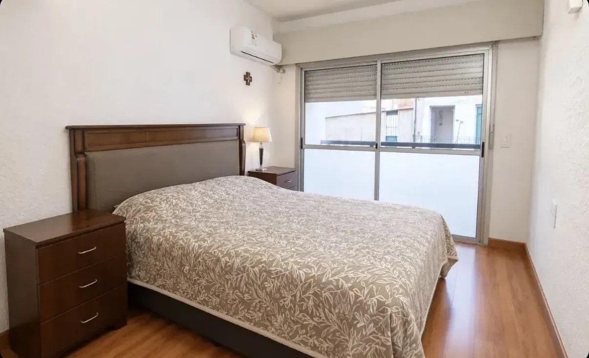 ALQUILER EN EL CENTRO DE 1 DORMITORIO, PISO 2 AL FRENTE, BALCON, ASCENSOR · Foto 6
