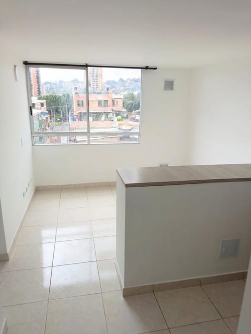 Apartamento en venta en Plaza Imperial Centro Comercial, Bogotá · foto 12 de 24