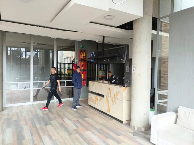 Apartamento en venta en Plaza Imperial Centro Comercial, Bogotá · foto 16 de 24