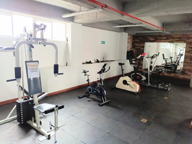 Apartamento en venta en Plaza Imperial Centro Comercial, Bogotá · foto 19 de 24