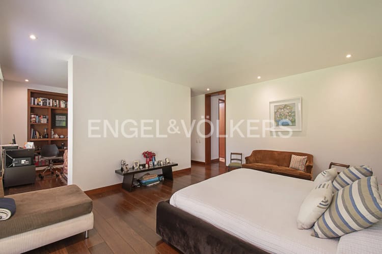 Casa de 4 alcobas en venta en Santa Ana, Bogotá, 500 m² · foto 15 de 21