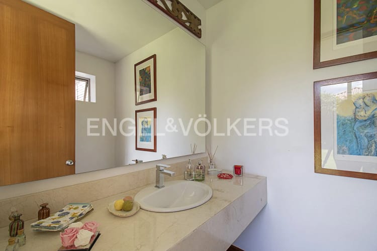 Casa de 4 alcobas en venta en Santa Ana, Bogotá, 500 m² · foto 6 de 21