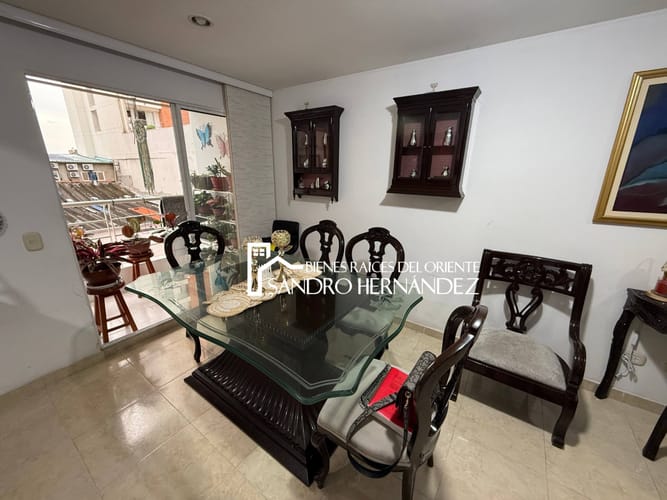 Apartamento de 3 alcobas en venta en Antonia Santos Centro, Bucaramanga, 70 m² · foto 5 de 19