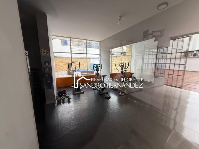 Apartamento de 3 alcobas en venta en Antonia Santos Centro, Bucaramanga, 70 m² · foto 17 de 19