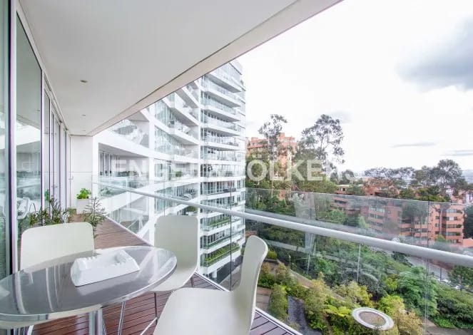 Apartamento de 4 alcobas en venta en Los Rosales, Bogotá, 476 m² · foto 4 de 19