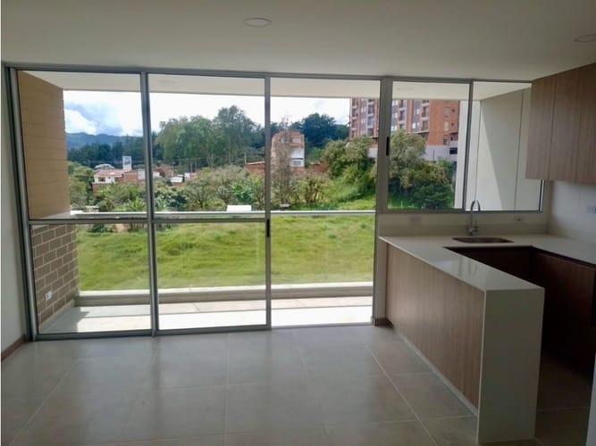 Apartamento de 3 alcobas en venta en La Ceja, 64 m² · foto 5 de 24