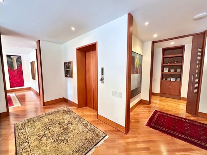 Apartamento de 3 alcobas en venta en Chicó Reservado, Bogotá, 353 m² · foto 11 de 24