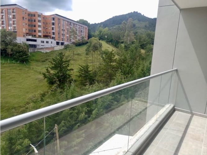 Apartamento de 3 alcobas en venta en La Ceja, 64 m² · foto 9 de 24