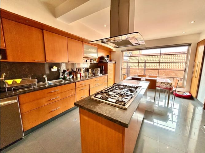 Apartamento de 3 alcobas en venta en Chicó Reservado, Bogotá, 353 m² · foto 14 de 24