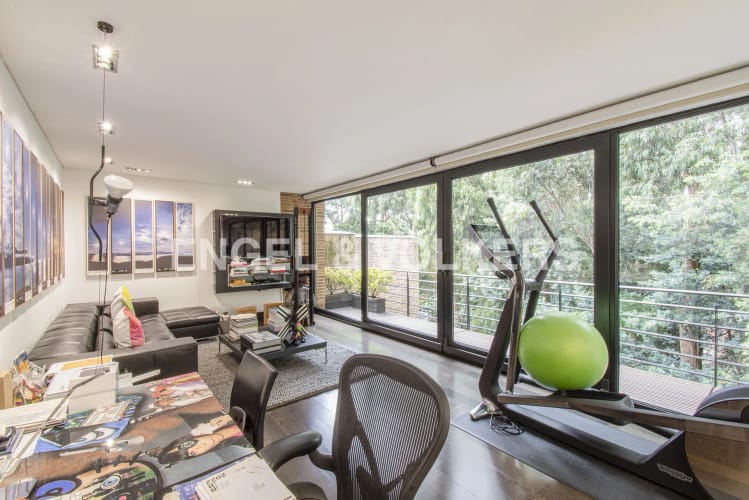 Casa de 5 alcobas en venta en Chicó Alto, Bogotá, 523 m² · foto 17 de 24