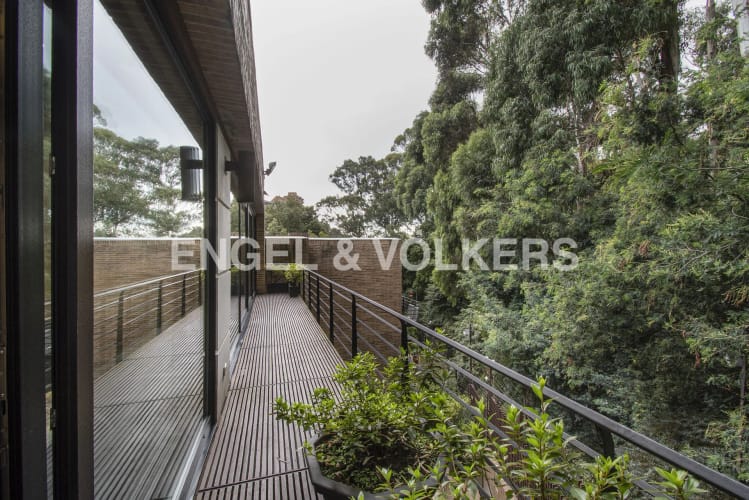 Casa de 5 alcobas en venta en Chicó Alto, Bogotá, 523 m² · foto 16 de 24