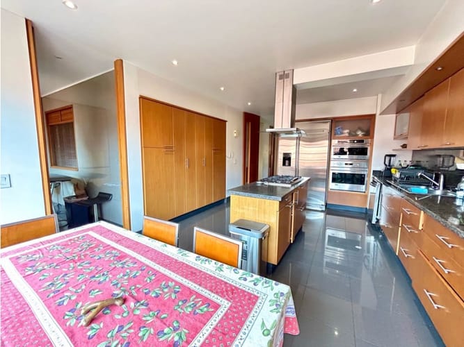 Apartamento de 3 alcobas en venta en Chicó Reservado, Bogotá, 353 m² · foto 16 de 24