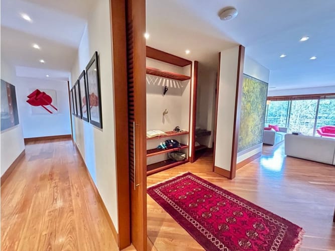 Apartamento de 3 alcobas en venta en Chicó Reservado, Bogotá, 353 m² · foto 17 de 24