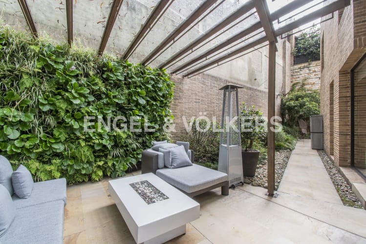 Casa de 5 alcobas en venta en Chicó Alto, Bogotá, 523 m² · foto 8 de 24