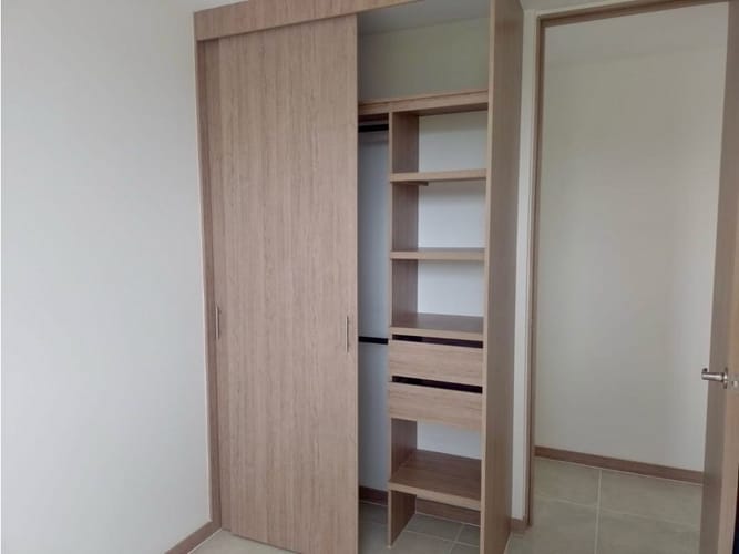 Apartamento de 3 alcobas en venta en La Ceja, 64 m² · foto 19 de 24