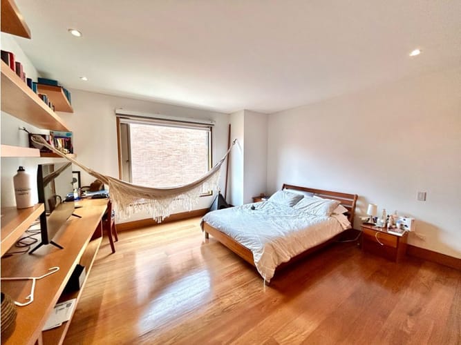 Apartamento de 3 alcobas en venta en Chicó Reservado, Bogotá, 353 m² · foto 23 de 24