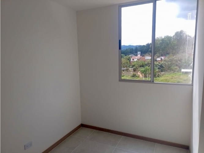 Apartamento de 3 alcobas en venta en La Ceja, 64 m² · foto 22 de 24