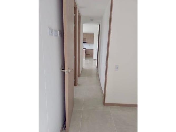 Apartamento de 3 alcobas en venta en La Ceja, 64 m² · foto 23 de 24