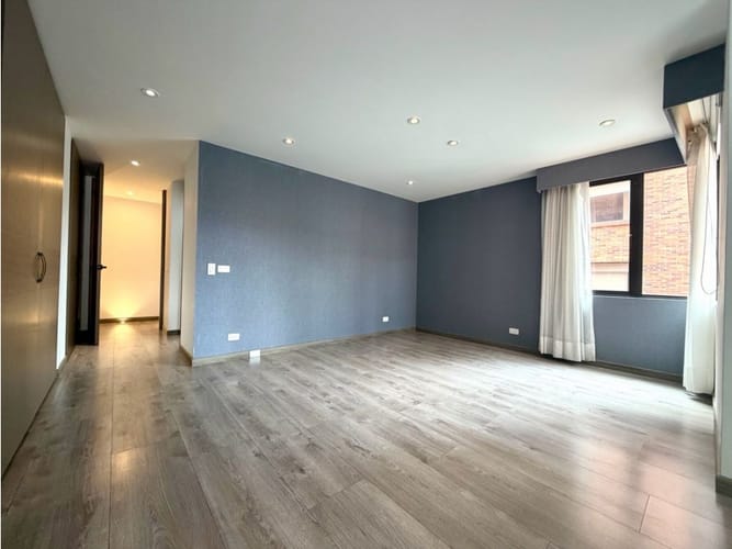 Apartamento de 2 alcobas en venta en Chicó Reservado, Bogotá, 155 m² · foto 15 de 19