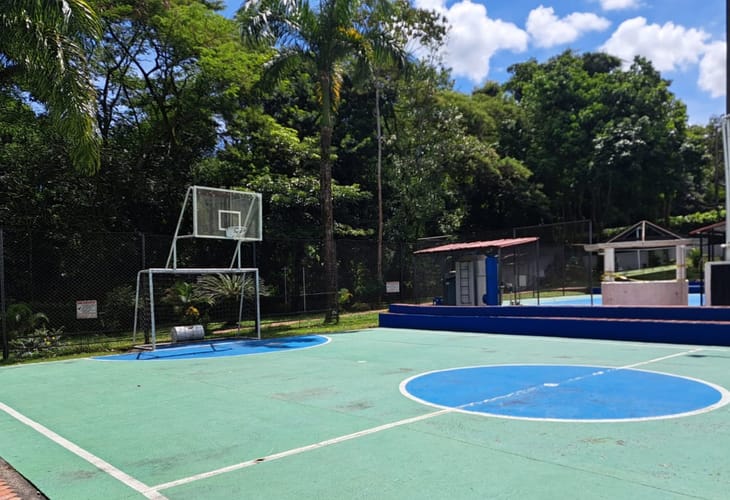 Casa de 3 alcobas en venta en Portales Del Trapiche, Villavicencio, 166 m² · foto 9 de 10