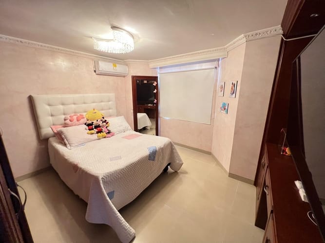 Casa de 5 alcobas en venta en Cañaveralejo, Cali, 280 m² · foto 17 de 24