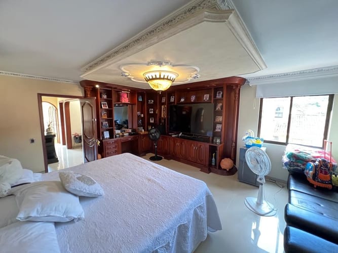 Casa de 5 alcobas en venta en Cañaveralejo, Cali, 280 m² · foto 21 de 24