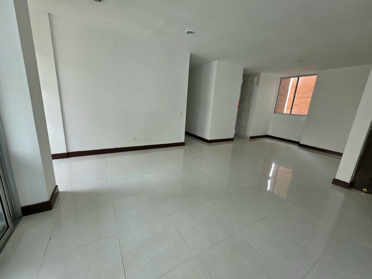Apartamento en venta en Loma Del Esmeraldal, Envigado · foto 7 de 17