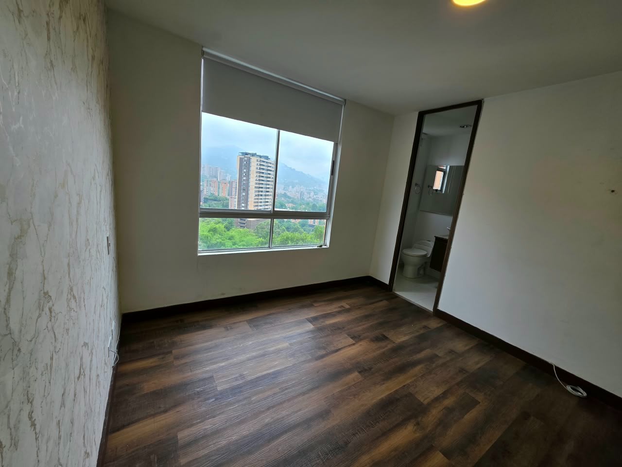 Apartamento en venta en Loma Del Esmeraldal, Envigado · foto 15 de 17