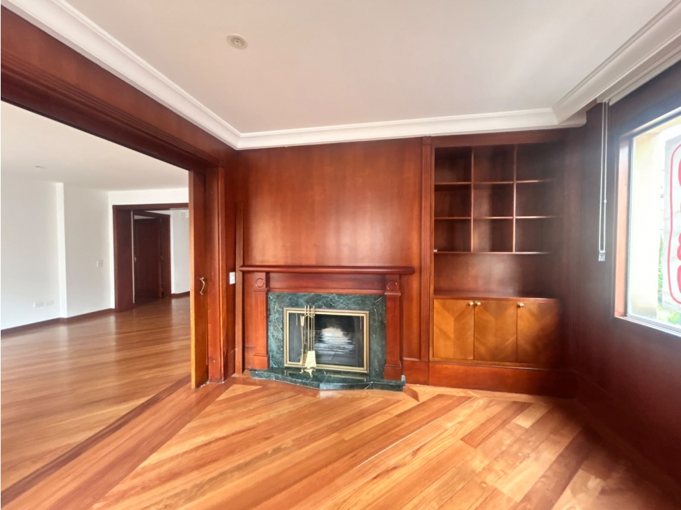 Apartamento en venta en El Chico, Bogotá · foto 2 de 12