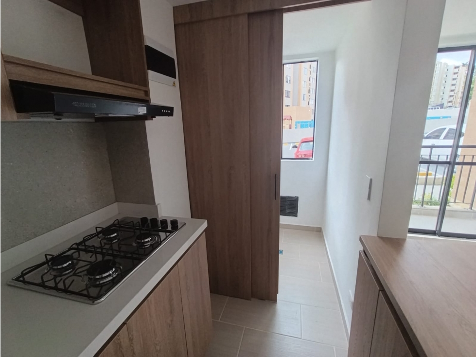 Apartamento en arriendo en Cuatro Esquinas, Rionegro · foto 3 de 14