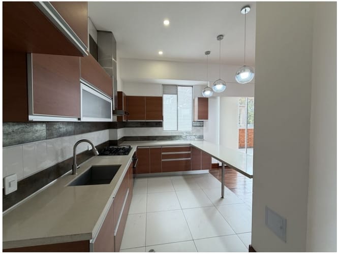 Apartamento de 2 alcobas en venta en Emaus, Bogotá, 135 m² · foto 6 de 11