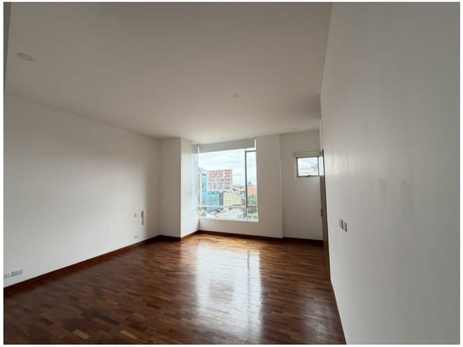 Apartamento de 2 alcobas en venta en Emaus, Bogotá, 135 m² · foto 7 de 11