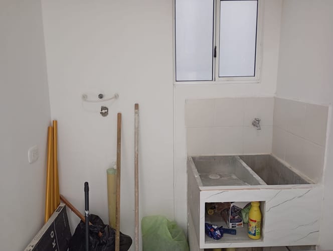Apartamento de 2 alcobas en venta en Candelaria, 42 m² · foto 4 de 24