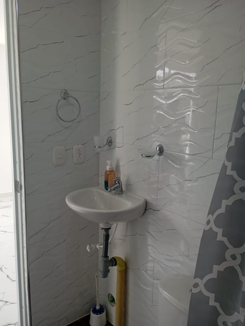 Apartamento de 2 alcobas en venta en Candelaria, 42 m² · foto 7 de 24