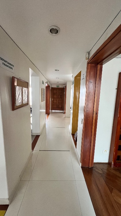 Casa en venta en Santa Barbara, Bogotá · foto 2 de 23