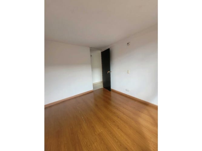 Apartamento de 3 alcobas en venta en El Hato, Funza, 60 m² · foto 11 de 14