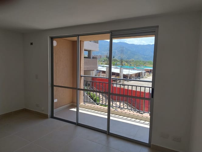 Apartamento de 3 alcobas en venta en Hacienda Santa Cruz, Ibagué, 93 m² · foto 7 de 10