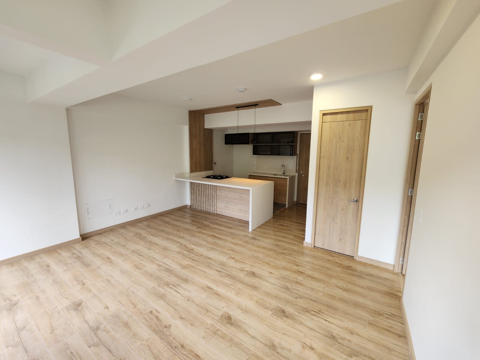 1BR Apartment in El Retiro (54 m²) - 3
