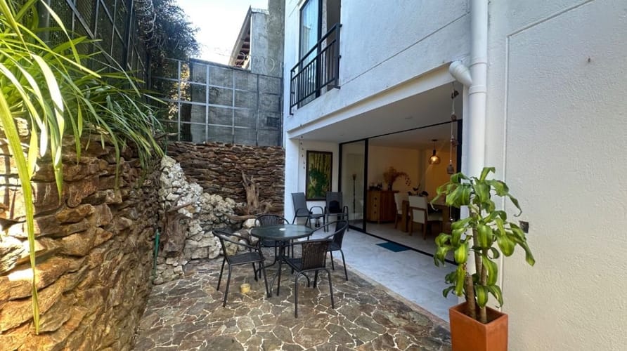 Casa de 5 alcobas en venta en El Retiro, 228 m² · foto 5 de 16