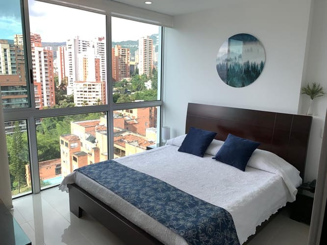 Apartamento en venta en El Poblado, Medellín · foto 5 de 10