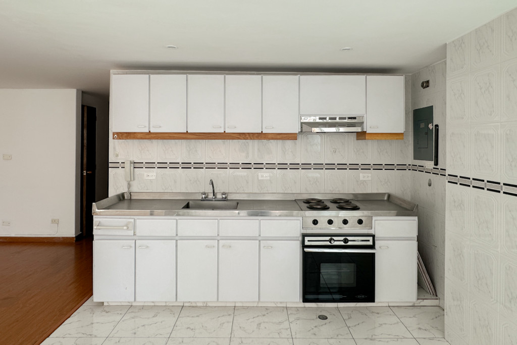 Apartamento en venta en El Chico, Bogotá · foto 6 de 17