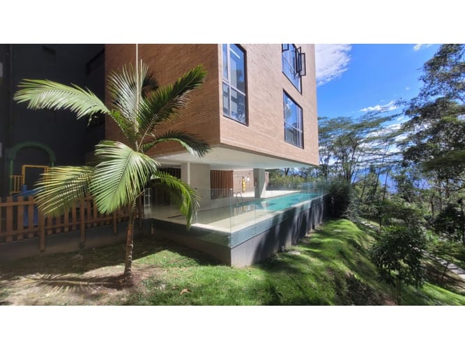 Apartamento en venta en Las Palmas, Medellín · foto 2 de 11