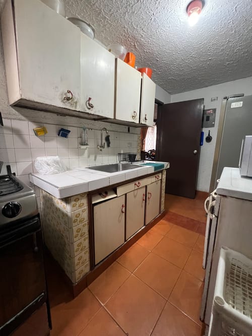 Casa de 4 alcobas en venta en Santa Anita, Cali, 183 m² · foto 2 de 21