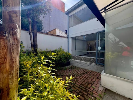 Casa en arriendo en Chapinero, Bogotá · foto 3 de 24