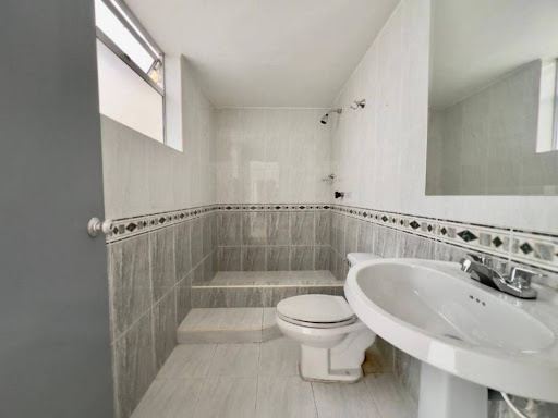 Casa en arriendo en Chapinero, Bogotá · foto 24 de 24