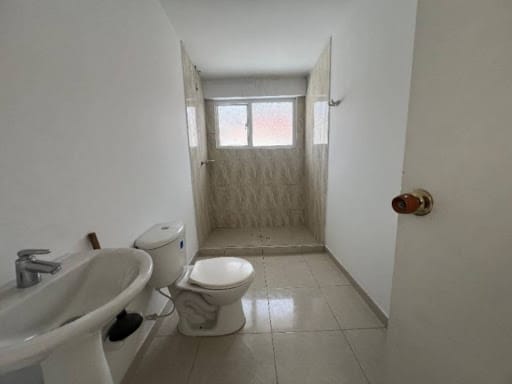 Casa de 4 alcobas en arriendo en Santa Ana Centro Comercial Boutique, Bogotá, 170 m² · foto 16 de 21