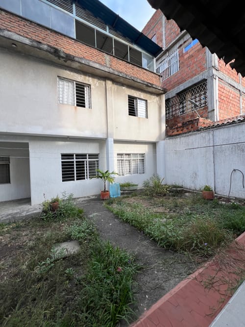 Casa de 6 alcobas en venta en Santa Anita, Cali, 279 m² · foto 17 de 21